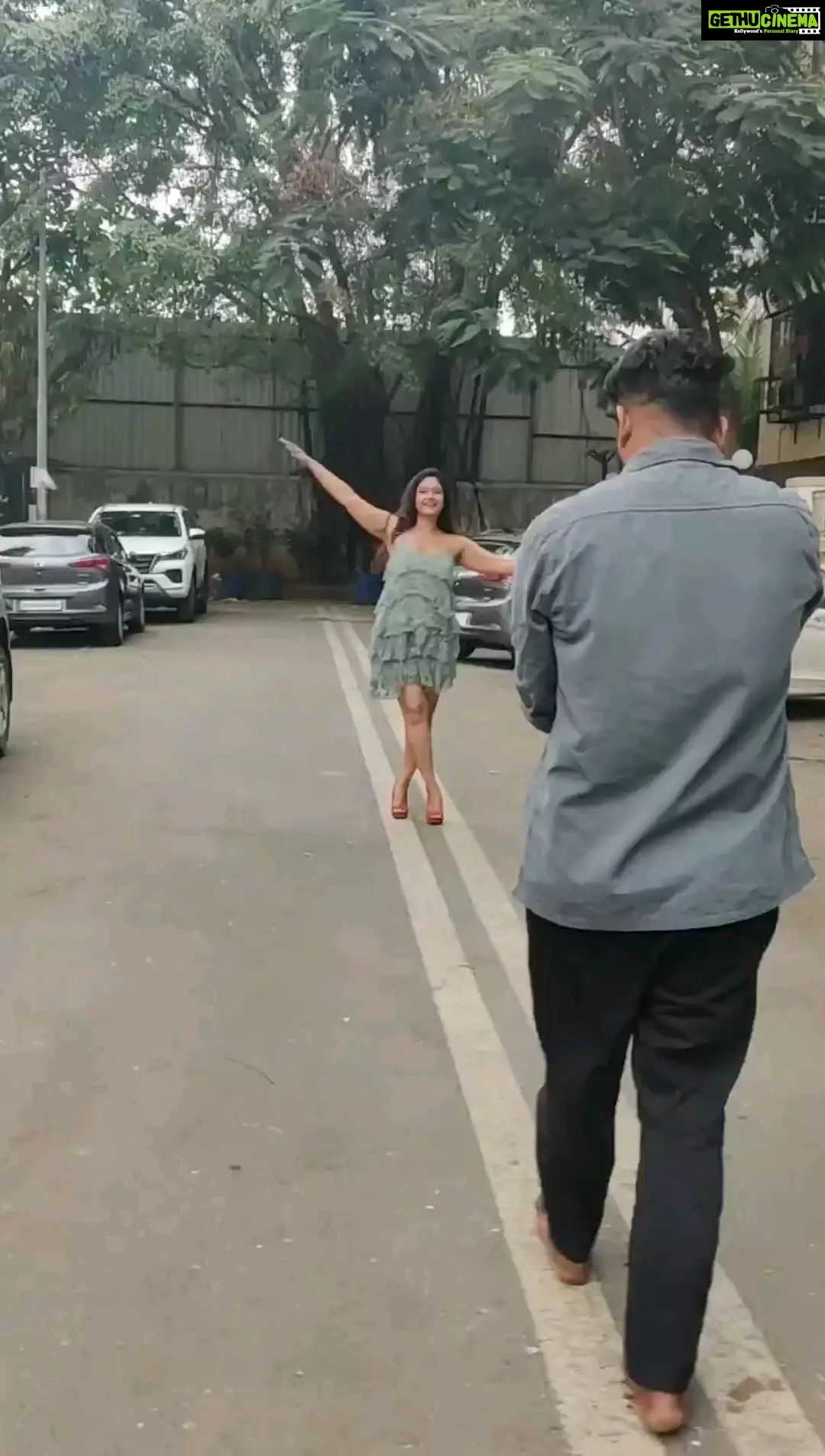 Poonam Bajwa Instagram - Balancing Act 🙃 Andheri West
