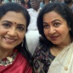 Poornima Bhagyaraj Instagram – Fan moment with one of India’s greatest actors @ikamalhaasan sir. @radikaasarathkumar