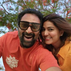 Prasanna Instagram - It's our 10th! It wasnt that easy all the way. It wasn't all that rosy as it seems. We have had our share of fights and disagreements. I've broken promises. I've broken your heart too. But you always chose to stick with me with so much of love and have won me over time and again. There can't be anything more purer and stronger than your love. You fill my heart and soul. Love you kannamma @realactress_sneha Happppppy anniversary to us. Cheers to growing old together ❤️