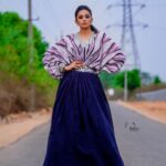 Priyamani Instagram - Be like the sun …keep on shining and let the world burn 🔥 Outfit : @shakuntlam x @sonyashaikh Styling : @mehekshetty ❤️ 📸 : @v_capturesphotography MUH : @pradeep_makeup @shobhahawale Personal assistant : @ravi_here_ #etv #dhee14dancingicon #dontmissout‼️ #lovemyjob