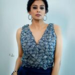 Priyamani Instagram - Love me or hate me either way I’m going to shine ❤️❤️❤️❤️ Outfit : @riminayakindia Managed by : @poppublishmedia Styled by : @mehekshetty ❤️❤️ 📸: @v_capturesphotography MUH : @pradeep_makeup @shobhahawale Personal assistant : @ravi_here_ #etv #dhee14dancingicon #lovemyjob