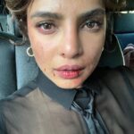 Priyanka Chopra Instagram - Did u have a tough day at work as well? 😆 #actorslife #citadel #adayinthelife @agbofilms @amazonstudios WORK