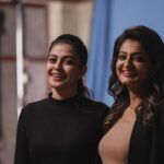 Priyanka Nair Instagram – ❤️❤️
#12thman 
📸 @bennet_m_varghese 
@mohanlal
@disneyplushotstarmalayalam @12thmanmovie 
@anusree_luv 
#12thmanmovie#disneyplushotstarmalayalam#mohanlal#jeethujoseph#aashirvadcinemas#anusree#priyankanair