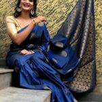 Priyanka Nair Instagram - Photography - @shalupeyad Makeup and Hairstyle- @fairsalon Saree - @kasavu_mall Blouse - @aanunobby #photoshoot#sareelove#priyankanair