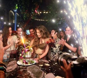 Raai Laxmi Instagram - Birthday stories 🎂😍❤️🧿 Thanks to all my loved ones for making this a memorable one ❤️🥰 muahh #part1 #itsmybirthday #birthdayspecial #junglequeen 🥰 Epitome Juhu