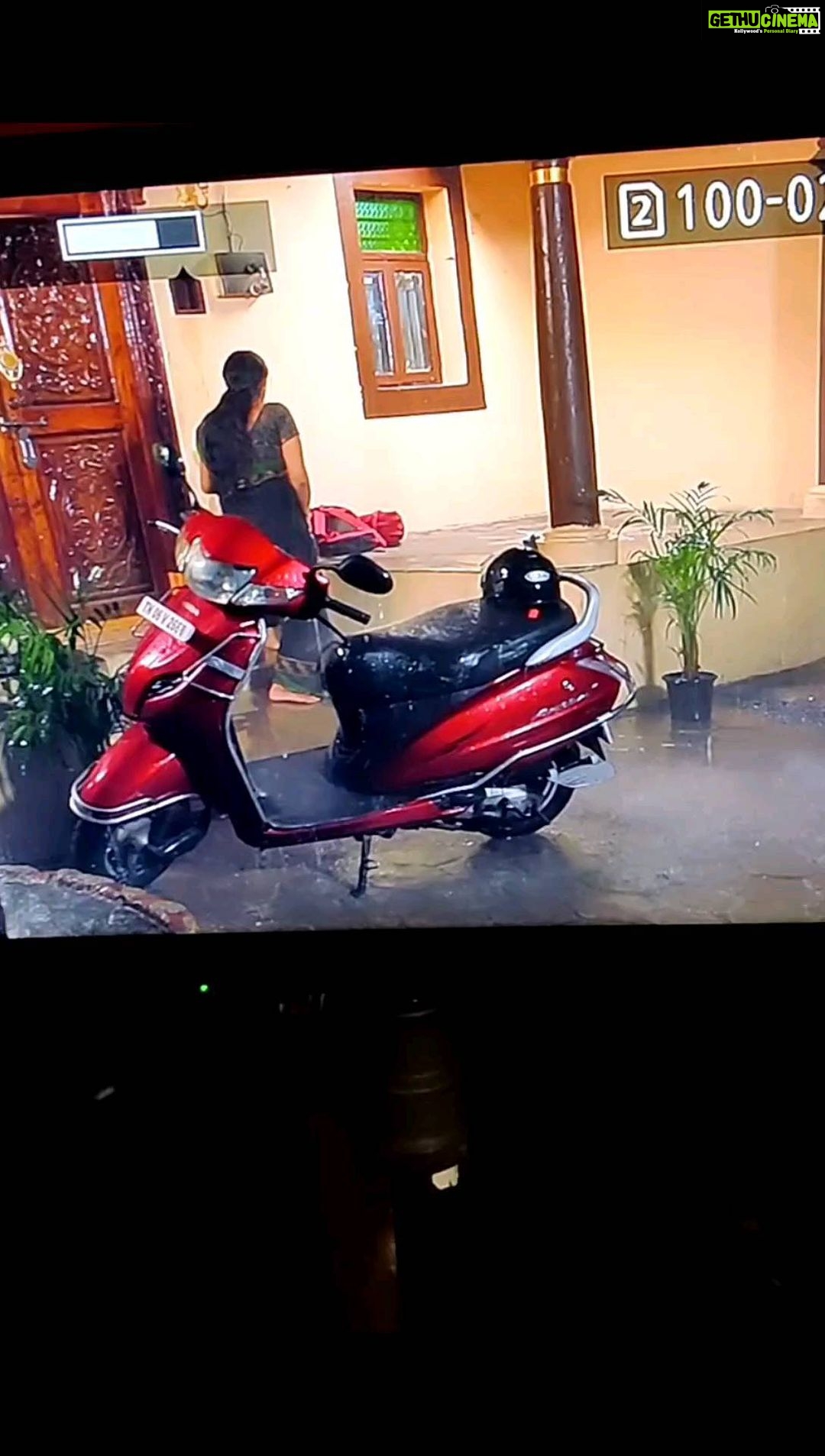 Rachitha Mahalakshmi Instagram - She didn't look for trouble. Trouble usually finds her..... π€¦π»ββοΈπ€¦π»ββοΈπ€¦π»ββοΈ Pathuko Sadhana π₯Ίπ₯Ίπ₯Ί lot more to face.... πͺπͺπͺ Upcoming in #idhusollamarandhakadhai @colorstvtamil π @priyadarshini_pandian πͺ @natarajannats π€ πππ