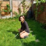 Radhika Apte Instagram - HAPPY DAYS #gardeningtime #summer #gloriousday London, United Kingdom