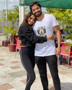 Reba Monica John Instagram - Proof that I’m the clingier one 
And To forever being so! 🤪😘

P.s I know I’m a tad bit late but Belated birthday wishes baby! 😘 cheers To growing older and wiser and falling more in love with with me each year (too bad you don’t have another option lol) 

@joemonjoseph 💕

#myjjis29 #lovetodayandeveryday #clingybutnottooclingy #lytmab #causetheresnogoingback