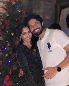 Reba Monica John Instagram - Proof that I’m the clingier one 
And To forever being so! 🤪😘

P.s I know I’m a tad bit late but Belated birthday wishes baby! 😘 cheers To growing older and wiser and falling more in love with with me each year (too bad you don’t have another option lol) 

@joemonjoseph 💕

#myjjis29 #lovetodayandeveryday #clingybutnottooclingy #lytmab #causetheresnogoingback