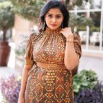 Remya Nambeesan Instagram – Wearing #ritukumar @ritukumarhq Styling @divyaaunnikrishnan  MUAH @jo_makeup_artist  Photography @akphotography_mumbai @primevideoin #modernlovechennai #instagram #insta #ınstagood Mumbai, Maharashtra