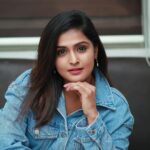 Remya Nambeesan Instagram – #denimlove  Photography @pranavraaaj  MAKE UP n HAIR @jo_makeup_artist  #instagram #insta