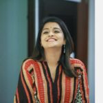 Remya Nambeesan Instagram - Photography @pranavraaaj MUAH @jo_makeup_artist #sundayvibes #instagood #instadaily #insta