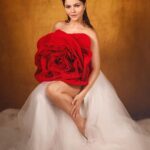 Rubina Dilaik Instagram - People will stare! Make it worth their While ✨…. Finally found a visionary who designs poetry ❤️ @sumanfashionmaker ……. . . . . . Shot by : @prashantsamtani Styled by : @styledbyashna