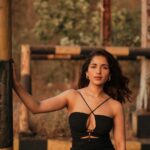 Ruhani Sharma Instagram - 🖤 . . . . . 📸 @bharat_rawail MUA @makeuphairbyrahul