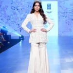 Ruhi Singh Instagram – Showstopper for @merame.label at @timesfashionweek #BombayTimesFashionWeek #Btfw 
Awesome team @timestalent @rishubartaria @nidhilodha1 @hrishi_gharat @charmie_chheda179 @madihamerchant