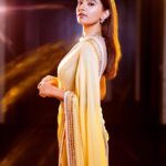 Rukshar Dhillon Instagram - All that glitters💥 #AshokaVanamLoArjunaKalyanam Premiere Night♥️ Styled by- @shefalideora_ @meghanaalluri Make up by - @makeupbysheffali Hair by- @seena_hair143 Photographer- @pranil_chintewar Outfit- @sakshamneharicka Sari Drapist- @shree.bridalmakeover Jewellery- @manjulajewellers #RuksharDhillon #AVAK