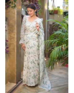 Rukshar Dhillon Instagram - Out of captions but not your love for #AshokaVanamLoArjunaKalyanam
♥️

Styled by- @meghanaalluri @shefalideora_ 
Make up by - @makeupbysheffali 
Hair by- @seena_hair143 
Photographer- @_anupphotography
Outfit- @summerbypriyankagupta 
Jewellery- @bcos_its_silver 

#AVAK #RuksharDhillon