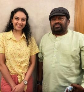 Rupa Manjari Instagram - The best of last weekend.....I was grinning from north to south😃😃😃 and sang "hawa hawa" in my head the moment i saw him😁😁😁.....he is the cutesttt and the mostt adorable comedian ever....Hugeee fan girl moment! #senthil sir the legend!!!! #senthilcomedy #goundamanisenthil duo #senthilcomedy😂😊😉 #senthilgoundamani #goundamanisenthilcomedy #tamilcinema #comedian #instagrammer #instadailly #instapost #instapicture #insta #instaphoto #actor #actress #actors #kollywoodactor #RupaManjari #rupamanjari #chennai #chennaidiaries
 
Pc: @jeryclicks 😊🙏