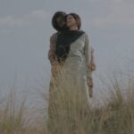 Saba Qamar Zaman Instagram – Kaash koi jaanay kesay urrta bhagga phirta dil 🕊🤩🎥

#Kamli 🎞 

Vocals – Zeb Bangash (feat. Sohail Shahzad)
Music and composition – Saad Sultan 
Lyrics –  Shakeel Sohail & Sohail Shahzad 
Choreographed by – Gillian Rhodes