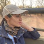 Sadha Instagram – Can’t wait to go into the wild again! 💙🤍 

#bandhavgarh Bandhavgarh National Park