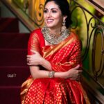Sadha Instagram - In frame: @sadaa17 . . Styled by @impriyankasahajananda @getstyledbyprisa ✨ Outfit @brandmandir Blouse @r.for.rupamani Jewellery @kushalsfashionjewellery Photography @starfotography Video @shivarajender.co Make up @sreedhasmakeup Location @studio.romeojuliet . . . . . #starfotography #fearless #sadaa #sada #bridal #bridalwear #bridalmakeup #bridalattire #bridalsarees #jewlery #heroine #telugu #teluguheroine #tamil #tamilheroine #styledbypriyankasahajananda #veganforplanet #vegansaree Studio romeo juliet