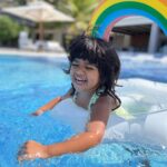 Sameera Reddy Instagram - Say ‘yes’ for happiness 🥳 #throwback #family #gratitude #moments 💫 . @jwmmaldives 🏖 JW Marriott Maldives Resort & Spa