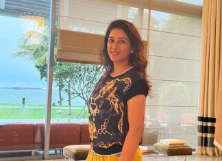 Sameksha Instagram - Your home tells the story of who you are and be a collection of what you love. #interiordesign #architecture #interiors #homedecor #luxuryhomes @archdigestindia @elledecorindia @dwellmagazine #sentosa #singapore Sentosa Cove