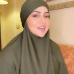 Sana Khan Instagram - Emaan se badi koi naymat nahin Hidayat se badi koi daulat nahin. Catch hold of ur Emaan don’t give in to Shaytaan. #reminder #ramadan #sanakhan #anassaiyad #2022 #umrah