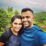 Sangeetha Bhat Instagram - Makalidurga trek photo dump part 2 @sudarshan_rangaprasad 🫶🏻😘😘 #sangeethabhat #sangeethabhatsudarshan #sudarshanrangaprasad #makalidurga #trek #karnataka #monsoontrek #actorslife MakaliDurga Hills