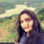 Sangeetha Bhat Instagram – Makalidurga trek photo dump part1🫰🏻🫰🏻🫶🏻🫶🏻🥰🥰

#sangeethabhat #sangeethabhatsudarshan #actress #naturelover #makalidurga #trek #photodump #monsoontrek #karnataka MakaliDurga Hills