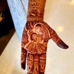 Sanjjanaa Instagram - #Mehendi is such a beautiful culture followed in every caste and creed of India .. I passionately took to being patient for a span of 2 to 3 hours with an acute pregnancy back pain still forcing myself to be patient .. to achieve this beautiful meaningful mehendi on my hands … My right hand has a “MOMTOBE“ mehendi tatoo embraced on my wrist & ABCD embraced too … so cute know ??? My right hand palm has pregnant woman embracing and feeling the moments of her baby in her womb , with her husband trying to hear the baby movements too … My left hand has a “ DAD TO BE “ tatoo on my wrist with a “Welcome Baby“ note .. followed by on the palm I have a very beautiful sculpture of “ Yashodaa maiyaaa holding on to Shree Krishna Nandalal with the compassion of a Mother to her self … I would like to encourage today’s generation through this beautiful mehendi to always sustain our culture and let mehendi in its self not to be a thing of yesterdays in the Indian society .. I heart fully always support being #vocalforlocal specially when it is a small scale start up business I am always there to extend limelight towards them , there fore @mehendistoriesbykiran is my pic when it comes to Making your occasions more emotionally bond and rememberable ❤️ Photos by @happeningpixels Karnataka, Bangalore