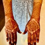 Sanjjanaa Instagram – #Mehendi is such a beautiful culture followed in every caste and creed of India .. 

I passionately took to being patient for a span of 2 to 3 hours with an acute pregnancy back pain still forcing myself to be patient .. to achieve this beautiful meaningful mehendi on my hands … 

My right hand has a “MOMTOBE“ mehendi tatoo embraced on my wrist & ABCD embraced too … so cute know ???

 My right hand palm has pregnant woman embracing and feeling the moments of her baby in her womb , with her husband trying to hear the baby movements too … 

My left hand has a “ DAD TO BE “ tatoo on my wrist with a “Welcome Baby“ note .. followed by on the palm I have a very beautiful sculpture of “ Yashodaa maiyaaa holding on to Shree Krishna Nandalal with the compassion of a Mother to her self … 

I would like to encourage today’s generation through this beautiful mehendi to always sustain our culture and let mehendi in its self not to be a thing of yesterdays in the Indian society .. 

I heart fully always support being #vocalforlocal specially when it is a small scale start up business I am always there to extend limelight towards them , there fore @mehendistoriesbykiran is my pic when it comes to Making your occasions more emotionally bond and rememberable ❤️

Photos by @happeningpixels Karnataka, Bangalore