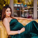 Sanjjanaa Instagram - 👗 @chandangowda_official @prettify_makeover 💄 💄 products by @official_dermacol_india @gawkygooseofficial location partners . Hair styled by 💇‍♀️ @makeover_by_bhavyagowda6 📸 @happeningpixels Gawky Goose