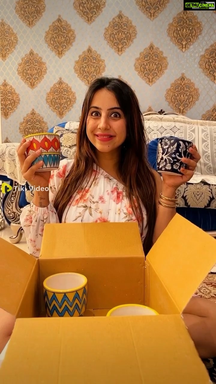 Sanjjanaa Instagram - @tikiappofficial #tikiappofficial Has now become a premium platform for brand promotions @lazygardener.in , Also congratulating #LazyGardener on celebrating three years of success check out the sale right now ❤️❤️