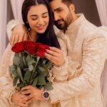 Sarah Khan Instagram - Me and Mine ♥️ @falakshabir1