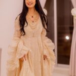 Sarah Khan Instagram - عید مبارک💕✨