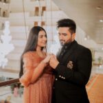 Sarah Khan Instagram - Ultimately love is everything. @falakshabir1