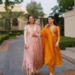 Sargun Mehta Instagram - Sari Saunkan Saunkne di team nu bhut bhut vadhayian ❤️🌸 Go and watch Saukan saunkne in theatres near you 🔥