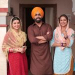 Sargun Mehta Instagram – Saunkan saunkne continues to smash Box office records ❤️🔥🔥
Dhanvaad sab da 🙏🏻🙏🏻