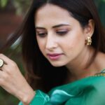 Sargun Mehta Instagram – Jhuki jhuki si nazar , 
Bekrar hai ke nahi 🧿

#SAUNKANSAUNKNE #13thmay2022

Outfit – @picchika 
Ring – @curiocottagejewelry 
Stylist – @d_devraj 
Style team – @stylebyayesha @aestheticstyles.by.yashasvi