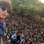 Shah Rukh Khan Instagram - How lovely to meet you all on Eid…. May Allah bless you with love happiness and may the best of your past be the worst of your future. Eid Mubarak!!