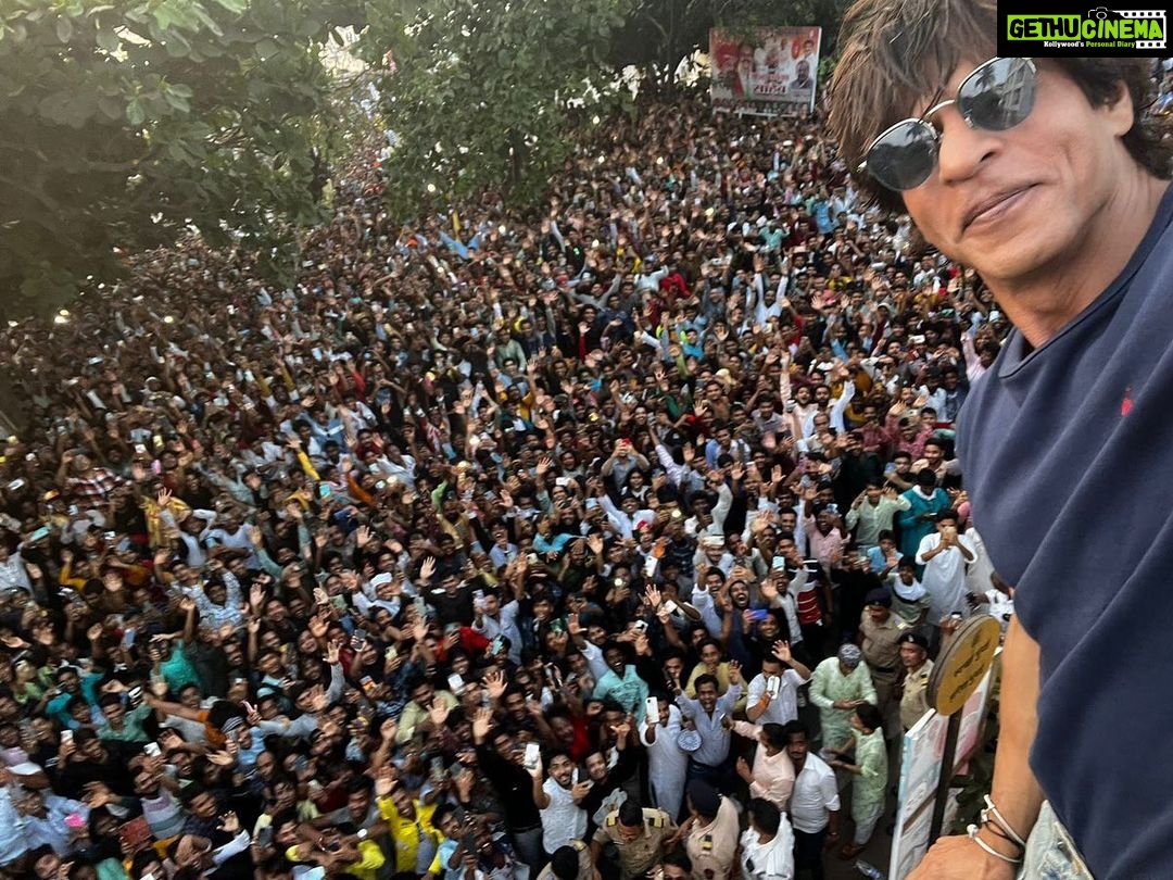 Shah Rukh Khan - 3.6 Million Likes - Most Liked Instagram Photos