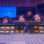 Shakthisree Gopalan Instagram - #latergram Epic times recording at the epic @powerstationatberkleenyc with @mikebyname and @kyulim_lee on some music that’s coming your ways soon! @berkleenyc Swipe right for good luck! . . . . . 📸: @maheshratnamrajan . . . . #nyc #berkleecollegeofmusic #berkleenyc #recordingsessions #avatarstudios #mike #kyulim #shakthi #kochi #chennai #newyork