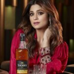 Shamita Shetty Instagram - Cheers to my #collaboration with Teacher’s 50 Scotch Whisky, a perfect pick me up for my working Saturday - discovering this smooth smoky blend.! @teachersscotchwhisky #teachersscotchwhisky #teachers50 #teacherswhisky #teachersscotchwhisky Outfit - @kalkifashion Accessories - @karishma.joolry Styled by - @mohitrai with @ruchikrishnastyles @teammrstyles -Drink Responsibly -The content is for people above 25 years of age only.