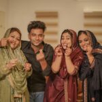 Shamna Kasim Instagram - My family , my strength , our eid celebrations may allah showers his blessings on me and family always like this !!! Photography: @karvarna