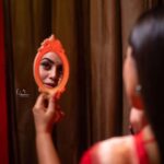 Shamna Kasim Instagram - Me and my never ending saree love ….. Saree: @anvitha_collections Blouse: @vasudevan.arun Hairstylist: @hairartistpoojagupta Pics: @v_capturesphotography Personal staff: @tharikreshma625
