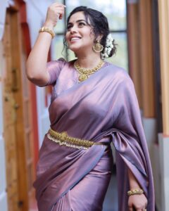 Shamna Kasim Instagram - Being happy is the greatest form of success… Styling : @jaffarimaam Saree : @deinudesigns Jwellery : @kushalsfashionjewellery Pics : @freekphotography_