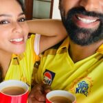 Shanthanu Bhagyaraj Instagram - #ad They say, "slow and steady wins the race," and our men in yellow, prove it time and again! Just like the perfect cup of @brookebond3roses they brew their magic steadily, and serve us with their best! So, grab a cup of @brookebond3roses with your loved ones and watch the CSK magic unfold, yena #IdhuNammaTea and #IdhuNammaTeam! @chennaiipl