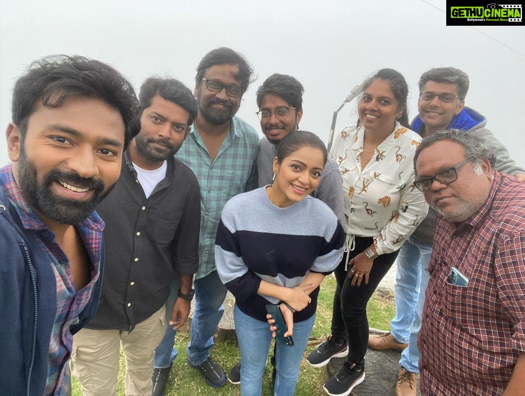 Shanthanu Bhagyaraj Instagram - Itβs a wrap for #MY3β¦ π Thank u for trusting me @rajeshmdirector sirπ My amazing Co-stars, always anbaana @themugenrao , the brat @ihansika , dearest @jananihere_ , the hilarious unstoppable duo @theabishekkumar @sakthii___ π @karthickdir.7 Sweetoo π The production team @gururameshv , @trendloud team @itssanjaysubash #Guru and team ππ» #Kaushik, #ManagerSelvam Co-Directors #Maddy #Rajsekar sir & team πDesignor & stylist @praveenraja Designor team @varshu_sankar @naushad_ahmed97 Costume @dipti11_official Music @ganesan_s_official , Dop @karthik_muthukumar and all the actors and technicians of #MY3 π Coming soon on @disneyplushotstar ππ₯ Canβt wait for you all to watch it π