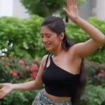 Shivangi Joshi Instagram - Times Prime membership gives me so many reasons to celebrate #MoreEveryMoment. Don't you miss out on this chance to celebrate the same! Take the #MoreEveryMoment challenge with @mipalkarofficial groove to this reel, tag @timesprime & post! #Collaboration #timesprime